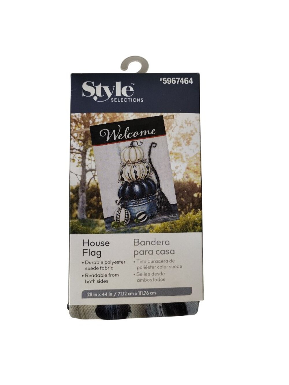 Style Selections Black and White Pumpkin 28 X 44 Polyester Suede House Flag
